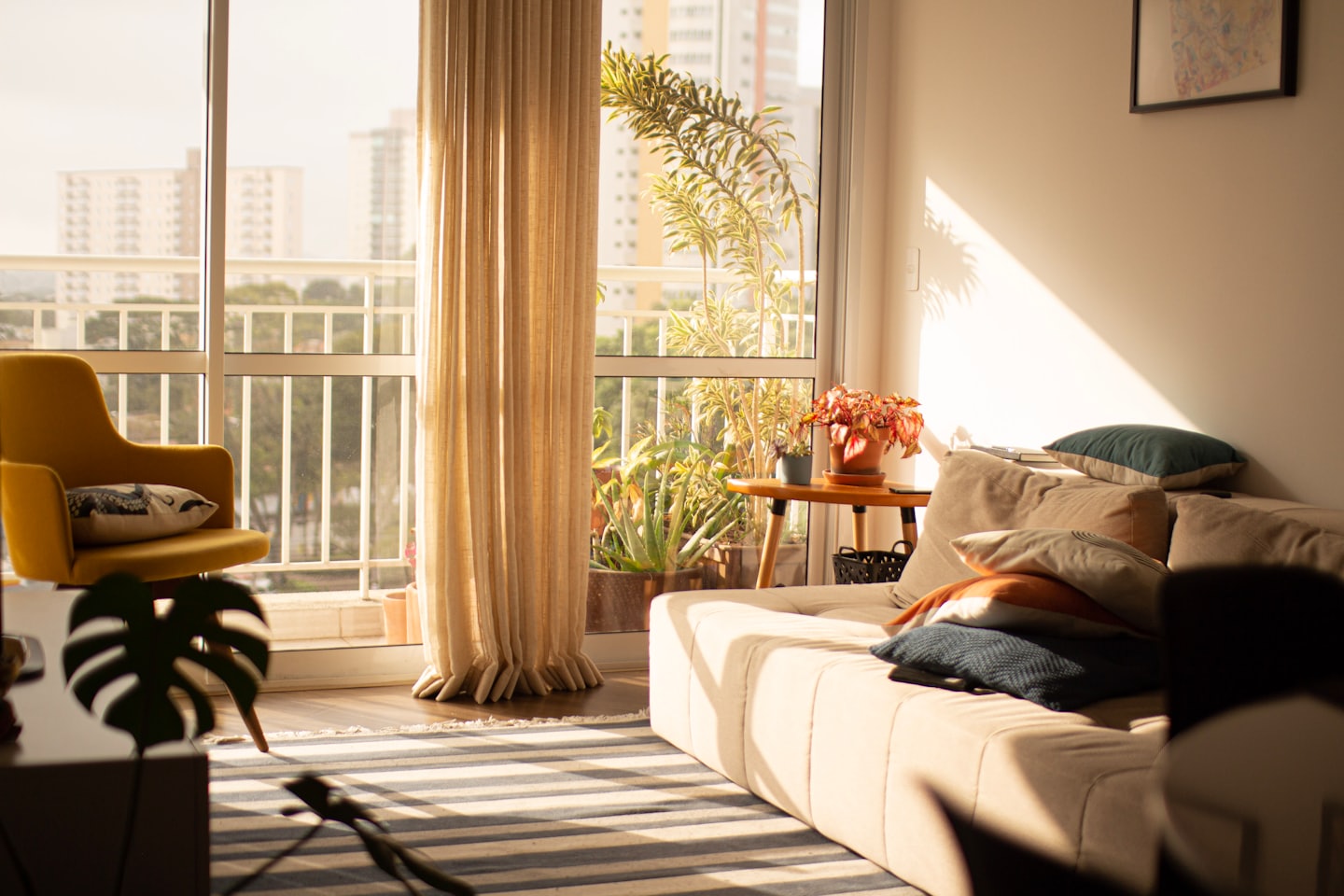 Serviced apartment living room in Old Street, London